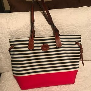 Dooney & Bourke Purse